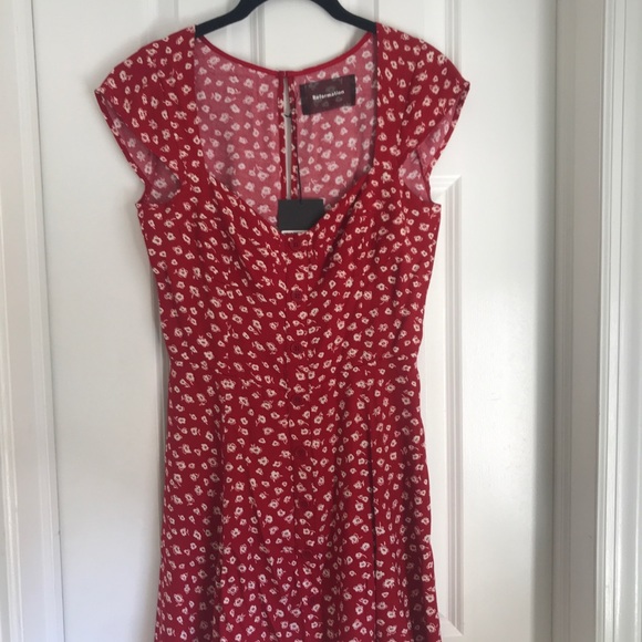 New reformation dress - Picture 2 of 4